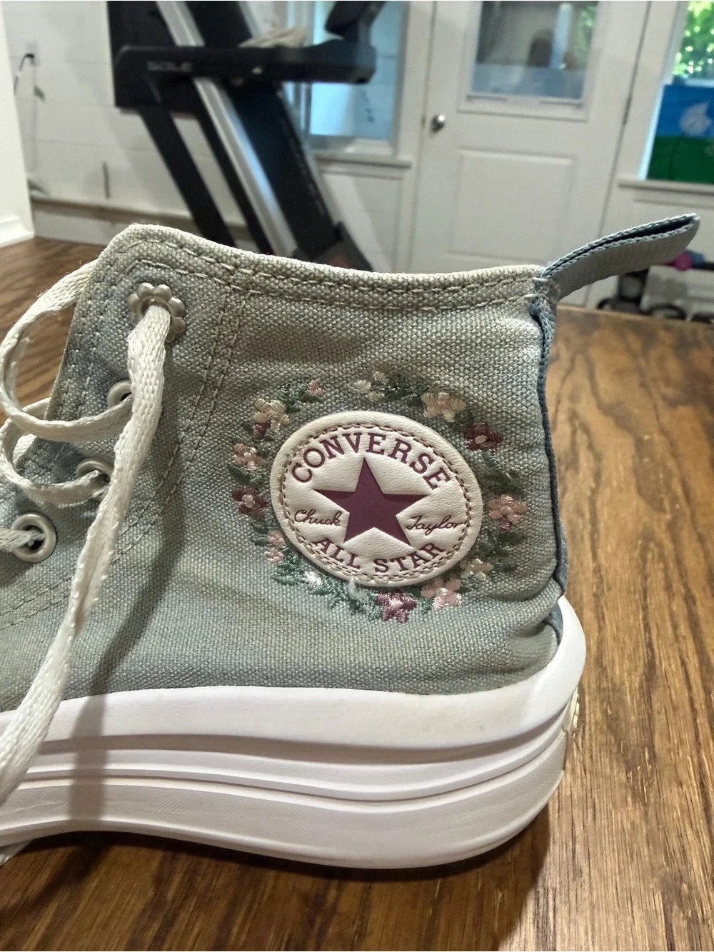 Converse Light Gray High-Top Canvas Sneakers - Classic Lace-Up